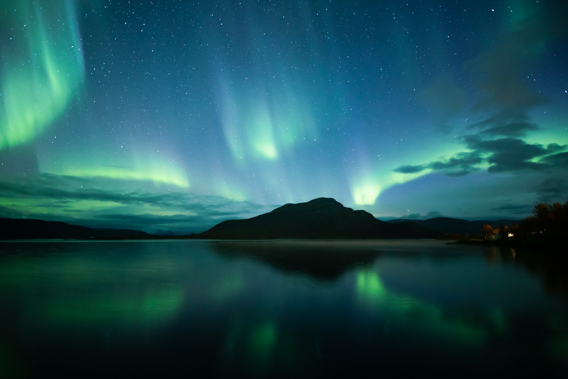 sami matias breilin uzopp yhe9q unsplash